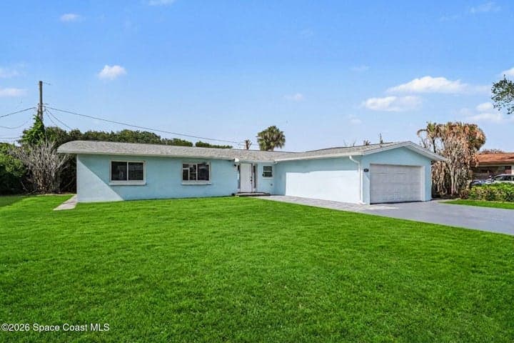 375 Cyprus Drive, Cocoa Beach, FL 32931