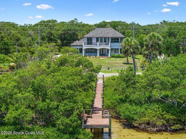6725 S Tropical Trail, Merritt Island, FL 32952