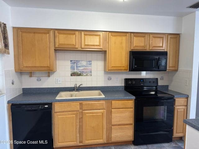 491 Alameda Avenue SE, Palm Bay, FL 32909 — photo 3