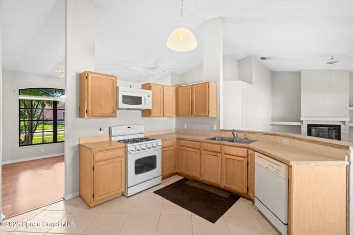 2086 Lionel Drive, Melbourne, FL 32940 — photo 11