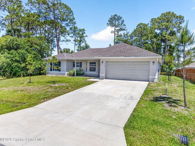 717 Gelaso Street SW, Palm Bay, FL 32908