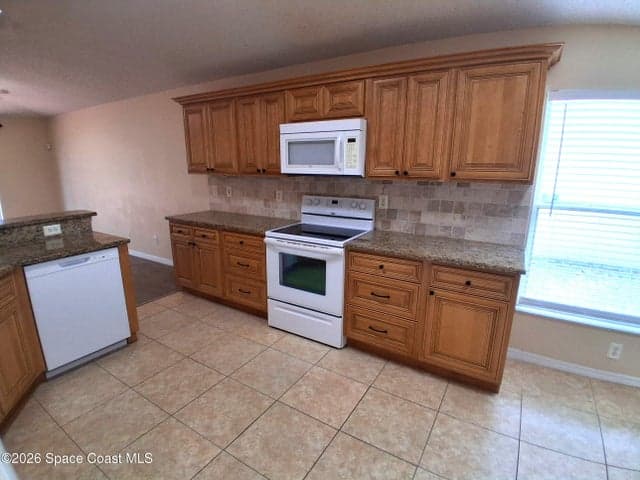 660 Wickham Lakes Drive, Melbourne, FL 32940 — photo 5