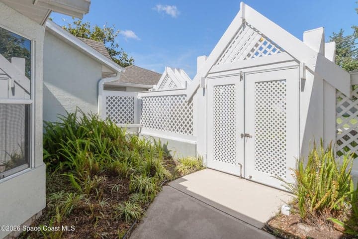 604 Brookwood Place, Melbourne, FL 32940 — photo 10