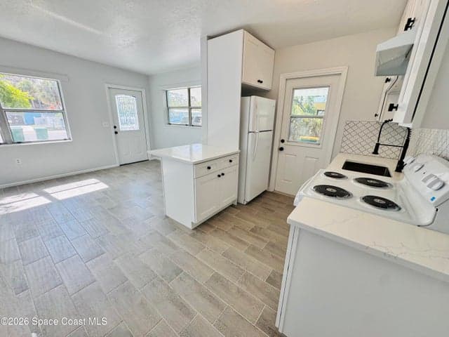 339 N Brevard Avenue #339, Cocoa Beach, FL 32931 — photo 4