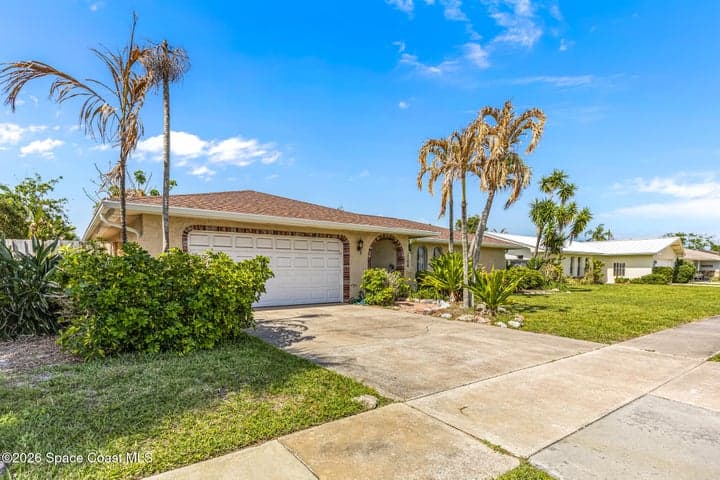 1194 Bay Drive E, Indian Harbour Beach, FL 32937 — photo 3