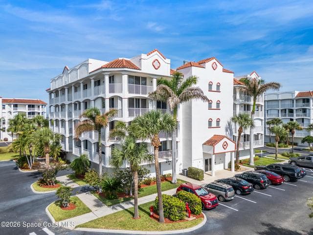 8922 Laguna Lane #204, Cape Canaveral, FL 32920 — photo 4