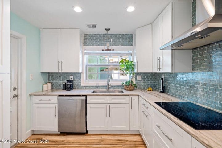 403 N Neptune Drive, Satellite Beach, FL 32937 — photo 4