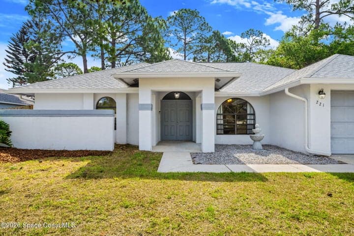221 Seahorse Circle SE, Palm Bay, FL 32909 — photo 5