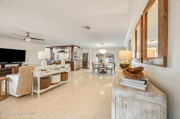 230 Melbourne Avenue, Indialantic, FL 32903 — photo 4