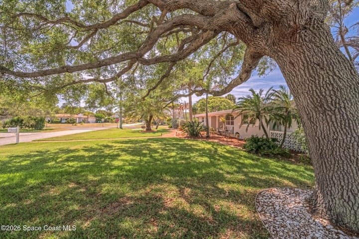 230 Melbourne Avenue, Indialantic, FL 32903 — photo 47