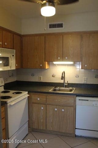 8401 N Atlantic Avenue #I #4, Cape Canaveral, FL 32920 — photo 4
