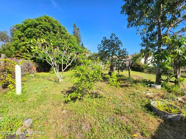 484 Poinciana Drive, Melbourne, FL 32935 — photo 23