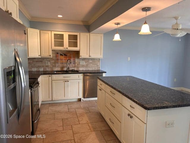 416 Emerald Drive S, Indian Harbour Beach, FL 32937 — photo 5