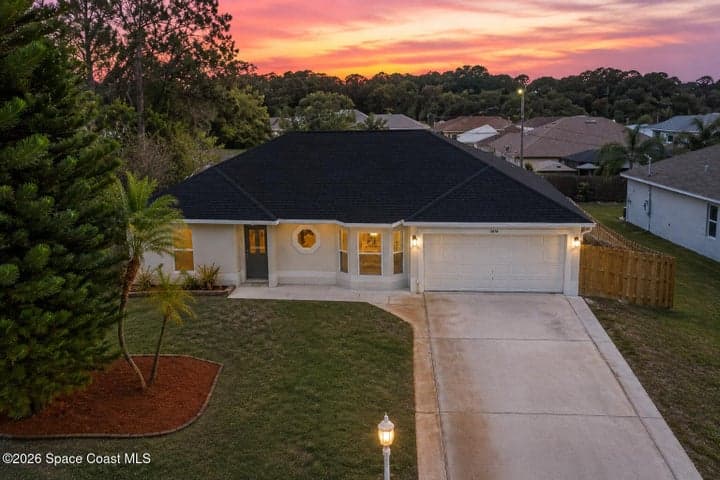 2678 Ramsdale Drive SE, Palm Bay, FL 32909