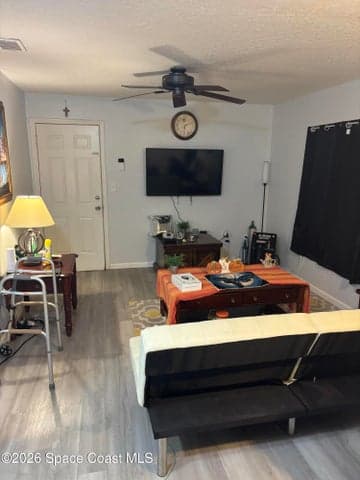 Photo 24