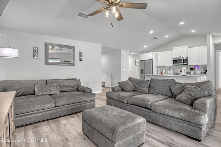 935 Hattaras Terrace SE, Palm Bay, FL 32909 — photo 6