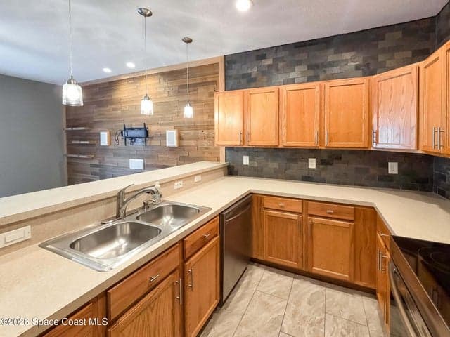 1015 Venetian Drive #104, Melbourne, FL 32904 — photo 11