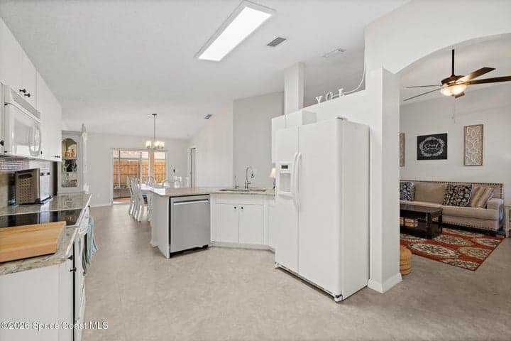 2049 Caledonia Place, Melbourne, FL 32940 — photo 14