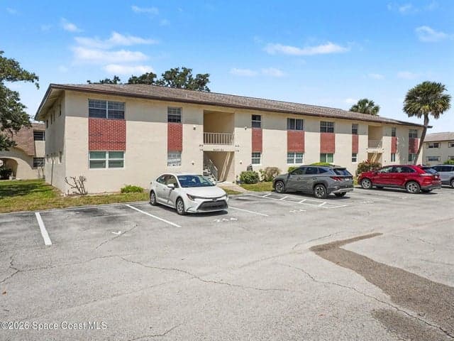 3135 Shady Dell Lane 215, Melbourne, FL 32935
