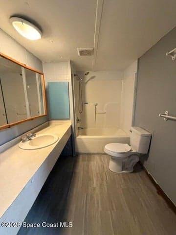 Photo 9