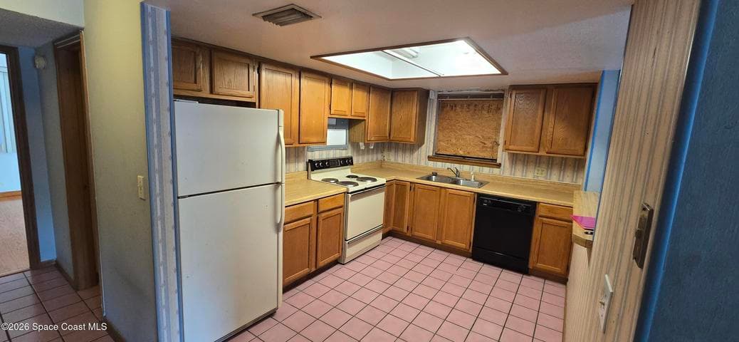 8644 N Atlantic Avenue, Cape Canaveral, FL 32920 — photo 4