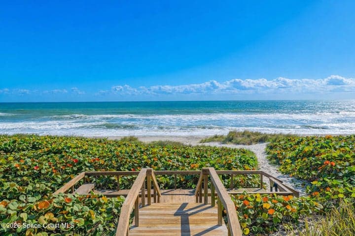 1321 S Miramar Avenue 4, Indialantic, FL 32903 — photo 10