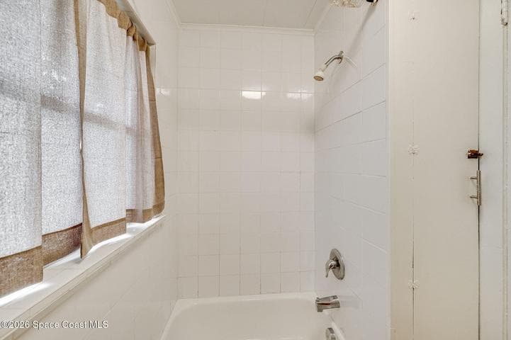 108 E Avenue D E, Melbourne, FL 32901 — photo 21