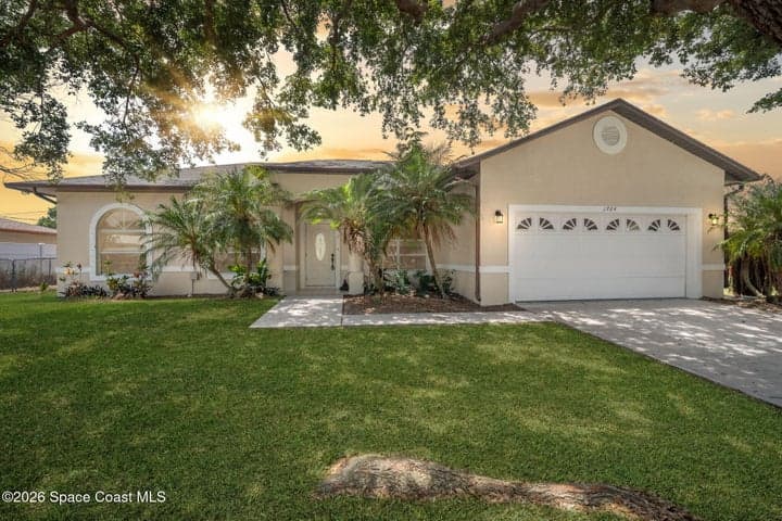 1724 Barker Street NE, Palm Bay, FL 32907