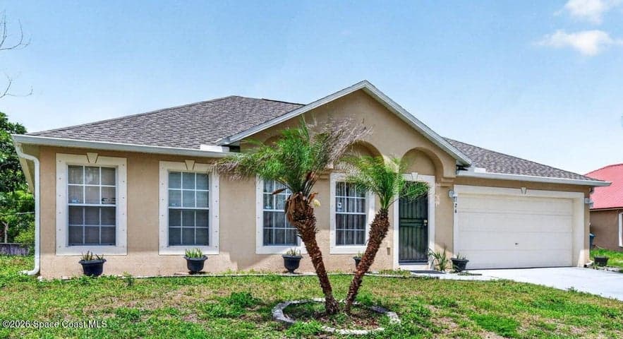 426 Wildwood Avenue SW, Palm Bay, FL 32908