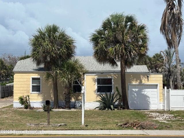 1320 S Atlantic Avenue, Cocoa Beach, FL 32931