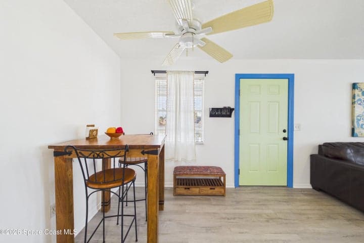 Photo 24