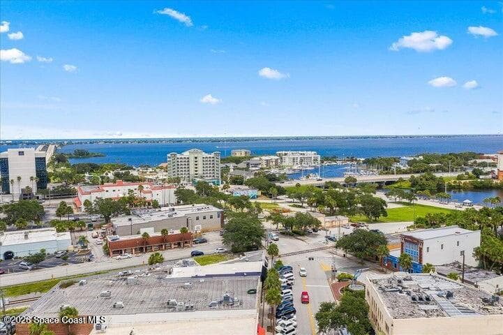 637 E Lincoln Avenue, Melbourne, FL 32901 — photo 37