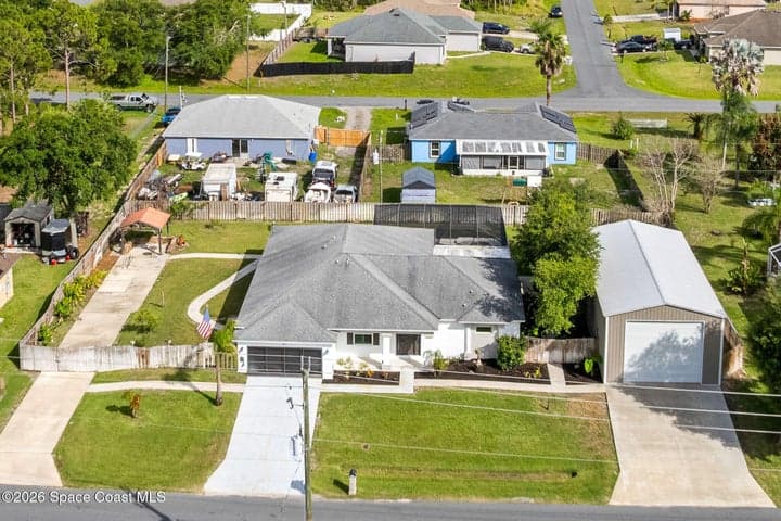 2943 Toulon Road SE, Palm Bay, FL 32909