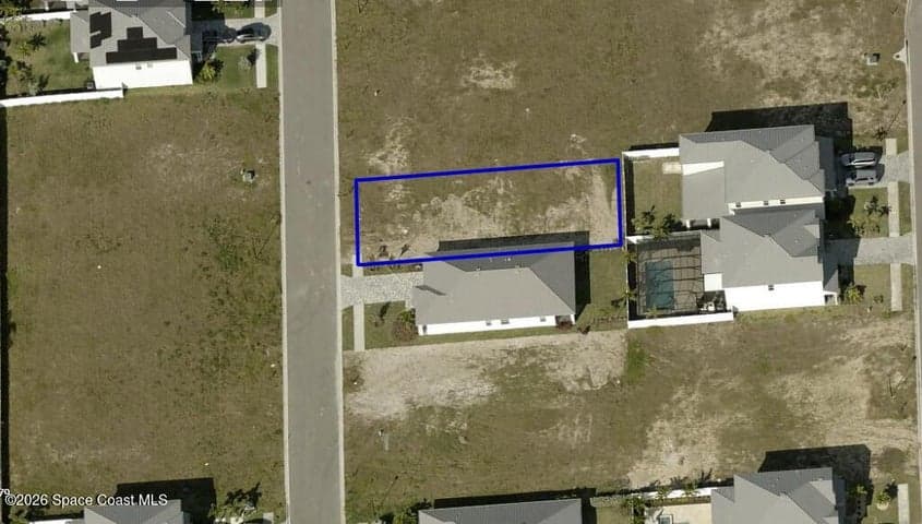 647 Clearwater Avenue, Satellite Beach, FL 32937