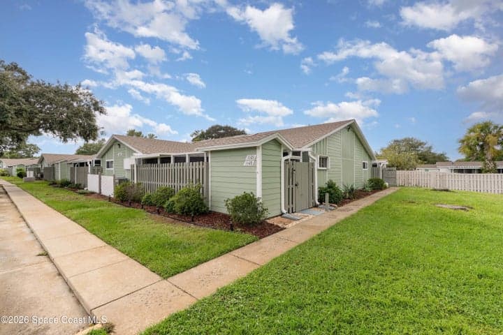 1933 Quail Ridge Court 1101, Cocoa, FL 32926