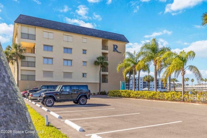 190 Escambia Lane 403, Cocoa Beach, FL 32931