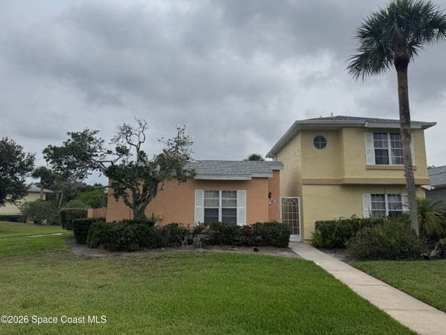 1490 Malibu Circle NE 101, Palm Bay, FL 32905