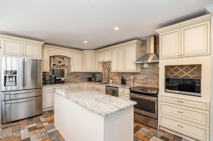305 Sharon Drive, Melbourne, FL 32935 — photo 6