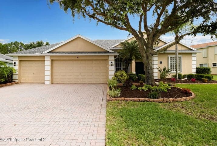 256 Brandy Creek Circle SE, Palm Bay, FL 32909
