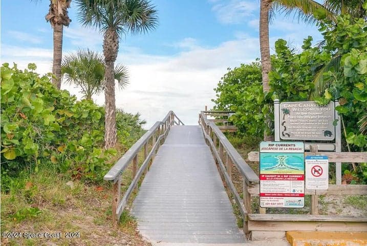 7520 Ridgewood Avenue 104, Cape Canaveral, FL 32920 — photo 15