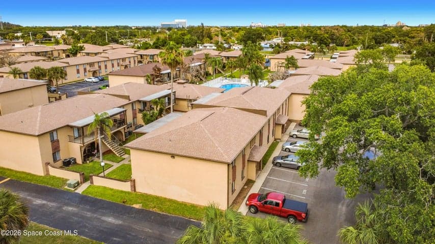 137 San Paulo Circle 4-137, West Melbourne, FL 32904