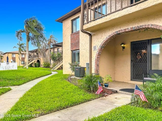 137 San Paulo Circle 4-137, West Melbourne, FL 32904 — photo 3