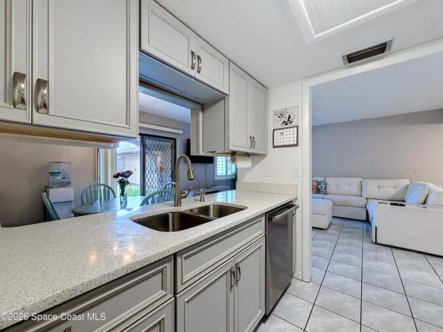 137 San Paulo Circle 4-137, West Melbourne, FL 32904 — photo 18