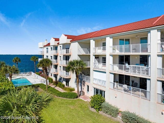 3360 S Atlantic Avenue 304, Cocoa Beach, FL 32931 — photo 2