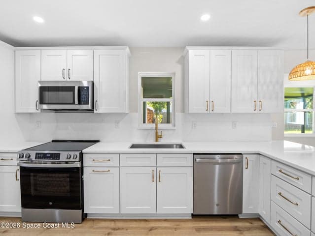 1121 Carlton Drive, Melbourne, FL 32935 — photo 10