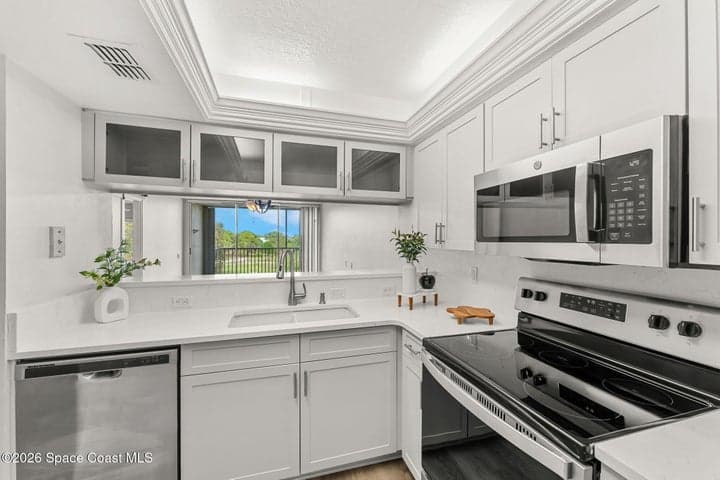 1420 Huntington Lane 2405, Rockledge, FL 32955 — photo 2