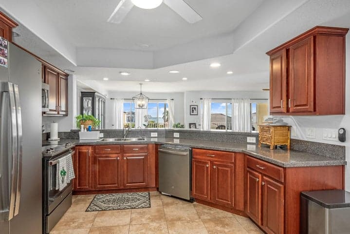 551 Casa Bella Drive 206, Cape Canaveral, FL 32920 — photo 8