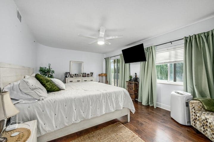 551 Casa Bella Drive 206, Cape Canaveral, FL 32920 — photo 17