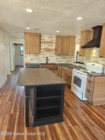 1508 Croton Road, Melbourne, FL 32935 — photo 2