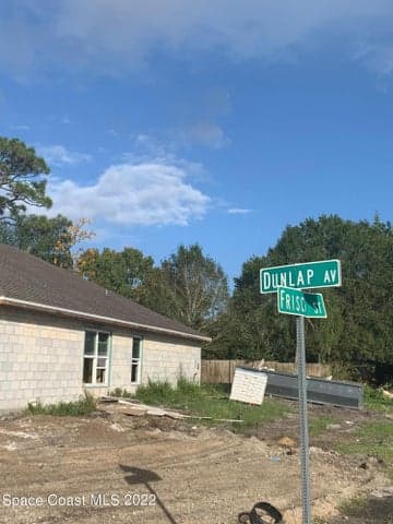 388 Dunlap Avenue SE, Palm Bay, FL 32909 — photo 5